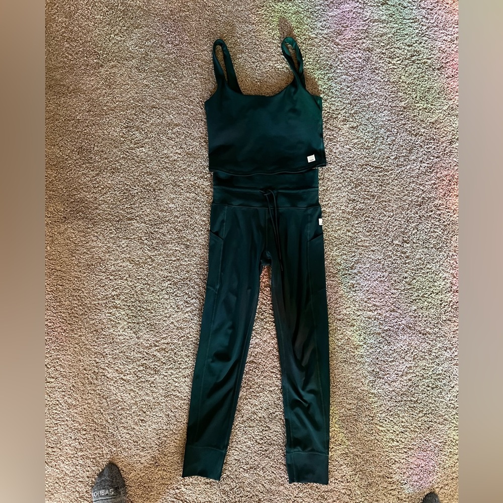 VUORI matching set (grass)